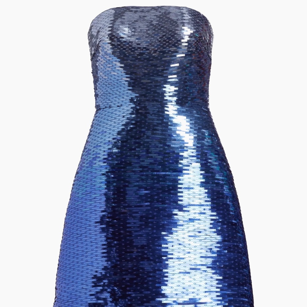 $4950 Pamella Roland

Strapless Sequin-Ombré Dress size2